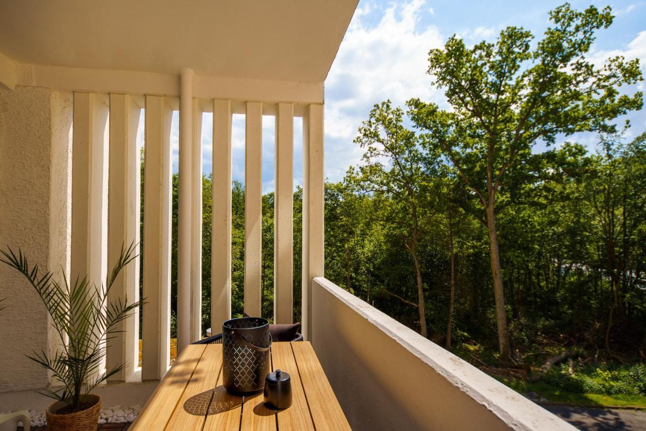 Staytona - Parkpl. - Balkon - Wlan - Netflix - Wfh Taunusstein Exterior photo
